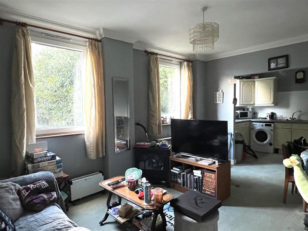 Main Living Area:
