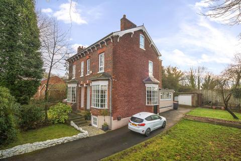 5 bedroom semi-detached house for sale, Ellesmere Avenue, Eccles, Manchester, M30 9GZ