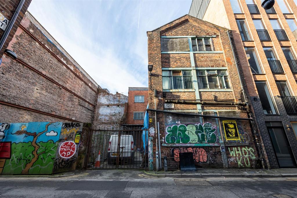 Back - Spear St