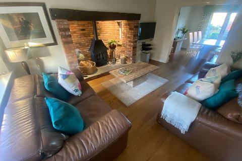 4 bedroom detached house for sale, Foxlands Drive, Sutton Coldfield