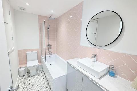 3 Birch Road, Balderton, Newark, NG24 3DB
