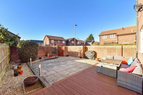 76 Tadburn Road, Romsey, SO51 5HS