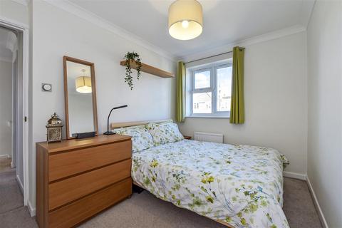 76 Tadburn Road, Romsey, SO51 5HS