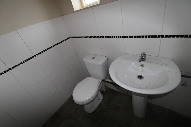 WC.jpg