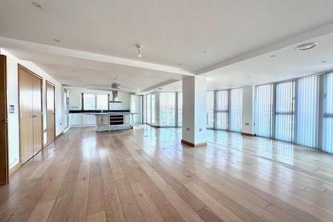 3 bedroom penthouse to rent - Station Road, Barnet