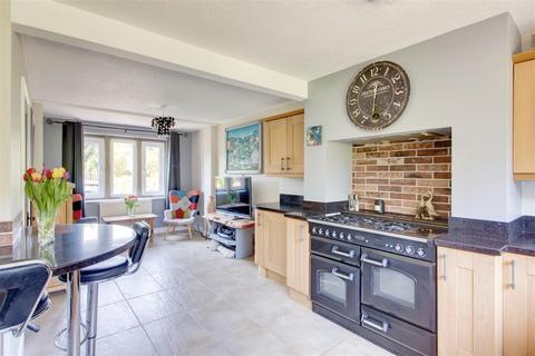 4 bedroom detached house for sale, Waingate, Corston, Malmesbury