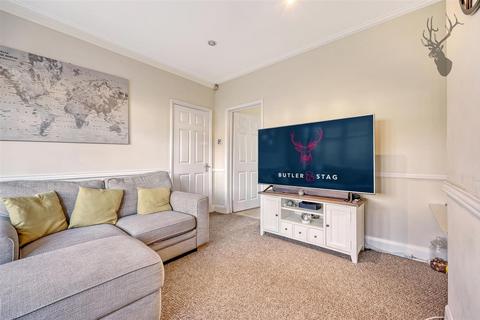 3 bedroom house for sale, Waltham Way, Chingford E4