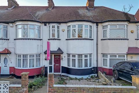 3 bedroom house for sale, Waltham Way, Chingford E4