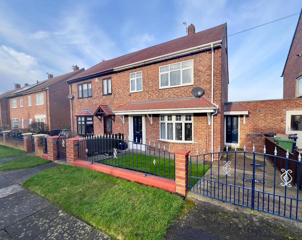 Lumley Avenue, Marsden, South Shields 3 bed semidetached house for