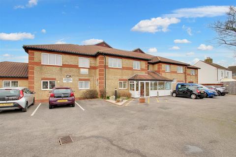 1 bedroom retirement property for sale, Amberley Court, Freshbrook Road, Lancing