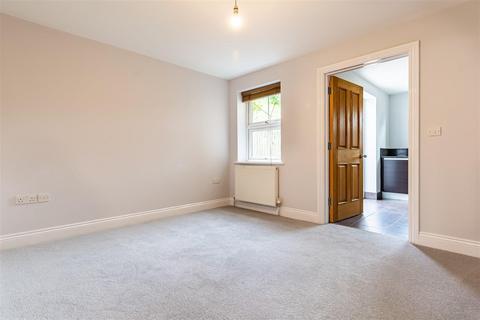 1 Brook Road, Epping, CM16 7BS