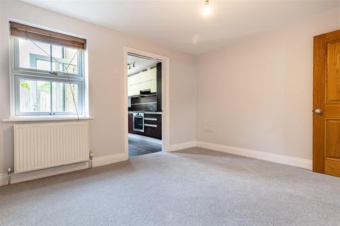1 Brook Road, Epping, CM16 7BS