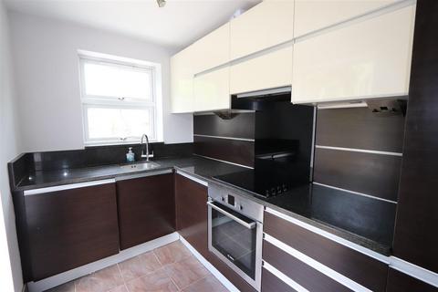1 Brook Road, Epping, CM16 7BS