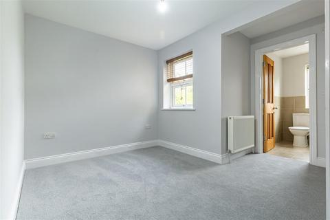 1 Brook Road, Epping, CM16 7BS