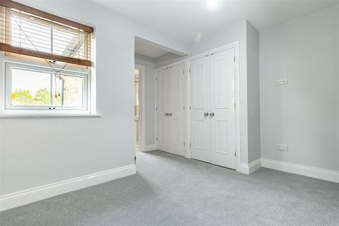 1 Brook Road, Epping, CM16 7BS