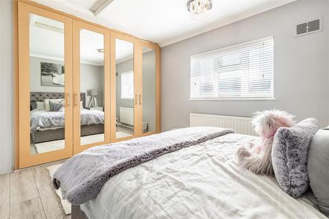 54 Beamish Close, North Weald, Epping, CM16 6JW