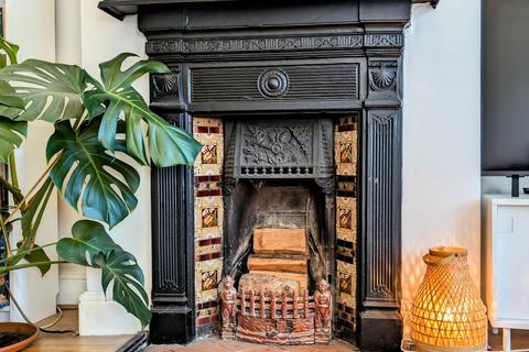 25 Balaclava Road, Bristol, BS16 3LJ