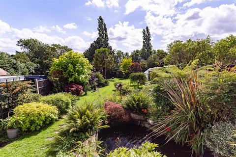 48 Bridge Hill, Epping, CM16 4ER