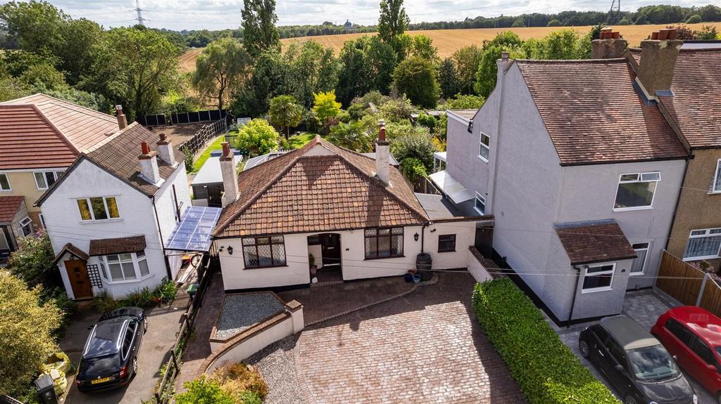 48 Bridge Hill  aerial  (1).jpg