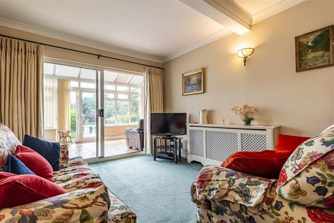 48 Bridge Hill, Epping, CM16 4ER