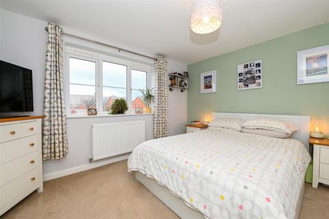 3 bedroom house for sale, Strawberry Place, Pershore