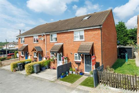 2 bedroom end of terrace house for sale, Cunningham Rise, North Weald