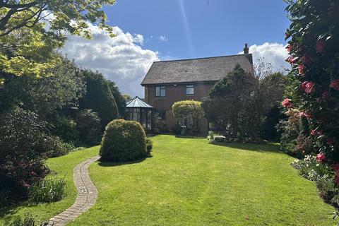 4 bedroom detached house for sale, Mill Lane, Blue Bell Hill, Chatham