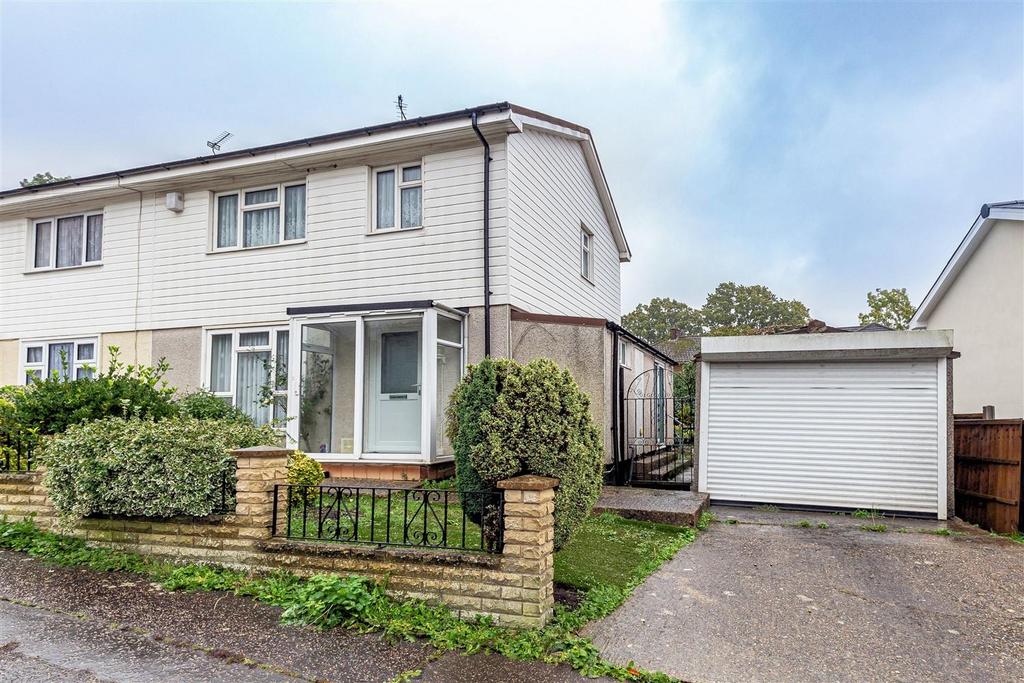 Western Avenue, Epping 3 bed semidetached house for sale £489,995