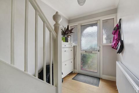 60 Review Road, London, NW2 7BE