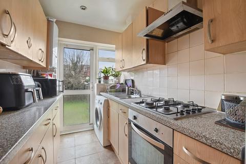 60 Review Road, London, NW2 7BE