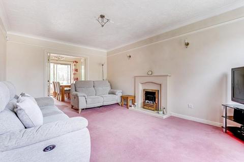 13 Knights Close, Buntingford, SG9 9SE