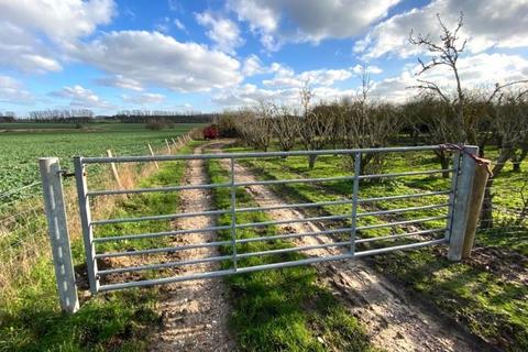 Warehouse to rent, Land on east side of Church Street, Higham, Rochester