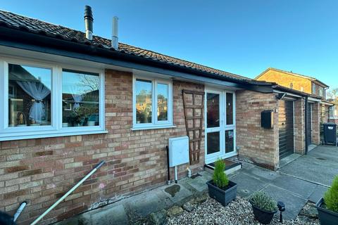 3 bedroom terraced bungalow for sale, Churchill Meadow, Ledbury, HR8