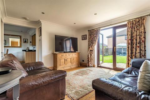 3 bedroom semi-detached house for sale, Green Close, Epping Green