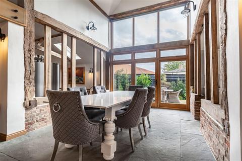 5 bedroom detached house for sale, Abridge Road, Abridge