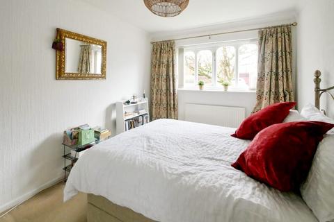 12 Bittern Way, Penarth, CF64 5FS