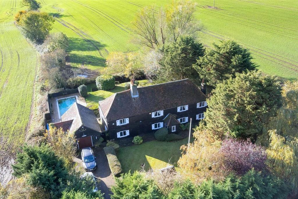 Rye Hill Road, Rye Hill, Thornwood 5 bed detached house for sale £925,000