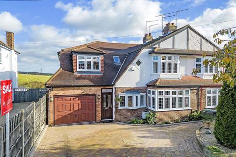 44 Dukes Avenue, Theydon Bois, Epping, CM16 7HF