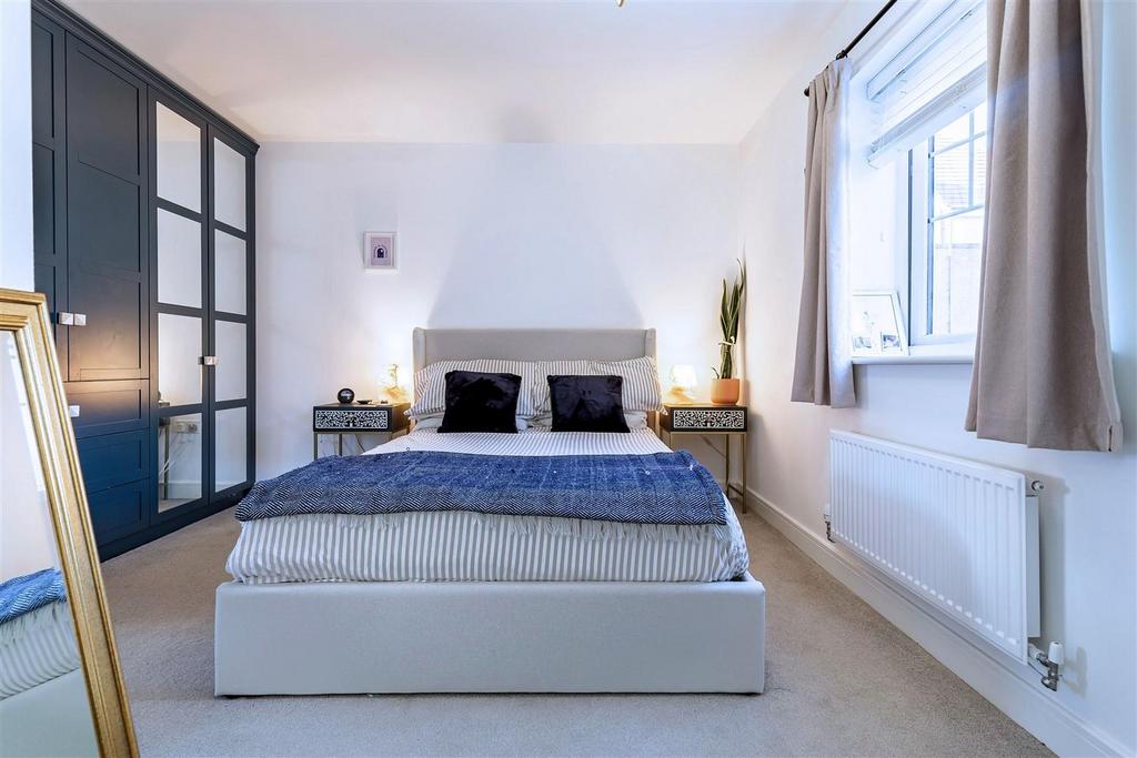22 Kingfisher Way (3).jpg
