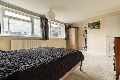 87 Parklands, Coopersale, Epping, CM16 7RG