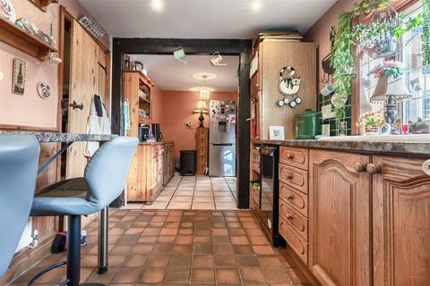 35 Duck Lane, Thornwood, Epping, CM16 6NF