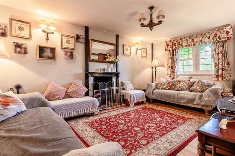 35 Duck Lane, Thornwood, Epping, CM16 6NF