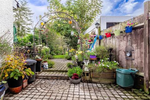 35 Duck Lane, Thornwood, Epping, CM16 6NF