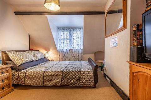 35 Duck Lane, Thornwood, Epping, CM16 6NF