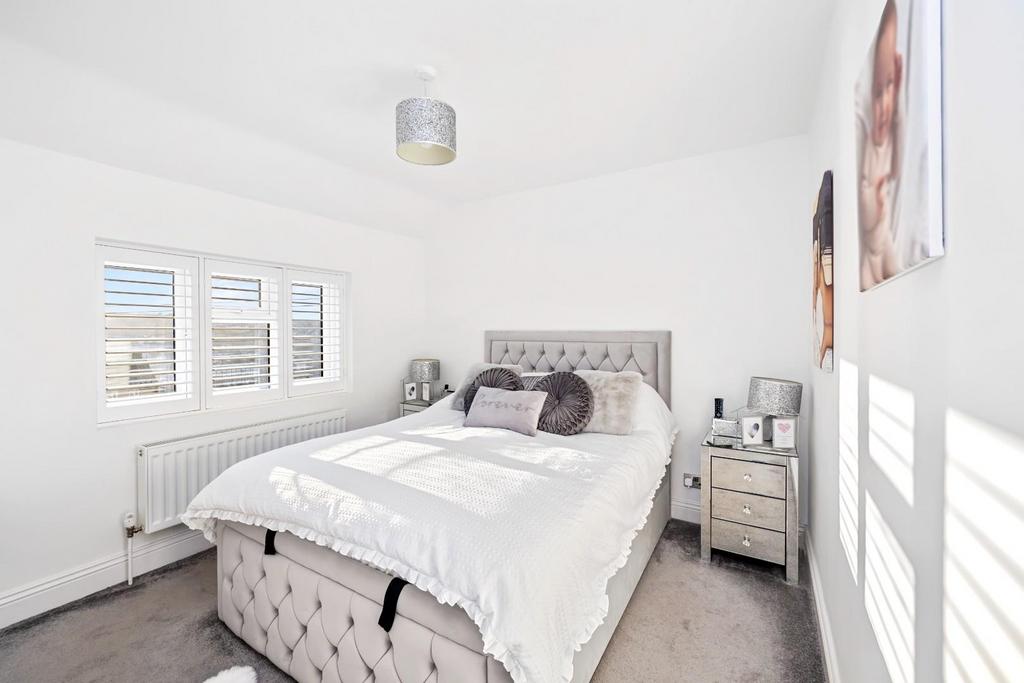 The Crestway, 43 014.jpg