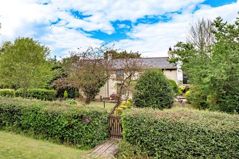 3 bedroom detached house for sale, Pick Hill, Waltham Abbey