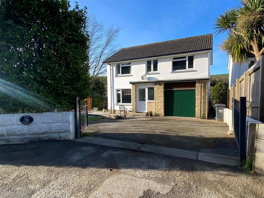 Winsham Road, Braunton EX33 4 bed detached house for sale £495,000