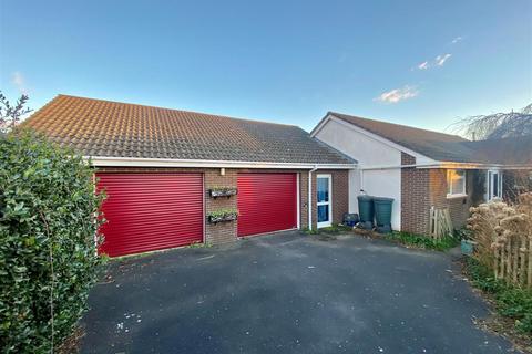 3 bedroom detached bungalow for sale, The Fairway, Braunton EX33