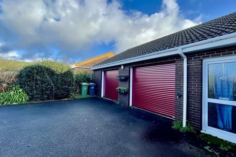 3 bedroom detached bungalow for sale, The Fairway, Braunton EX33