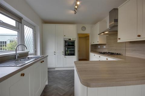 15 Dower Rise, Swanland, North Ferriby, HU14 3QT
